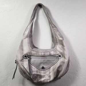 VERA WANG || Silver & Lavender Soft Hobo Bag